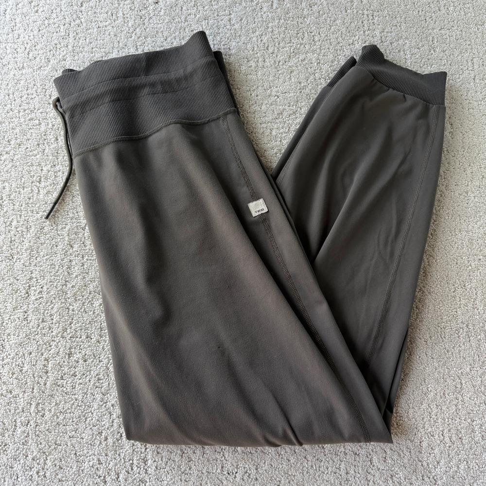 Vuori Daily Jogger Pants Womens XL* Olive Green High Rise Ribbed Waistband 13085
